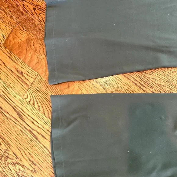 Green lululemon High-Waisted Pants 14 - Picture 4 of 4
